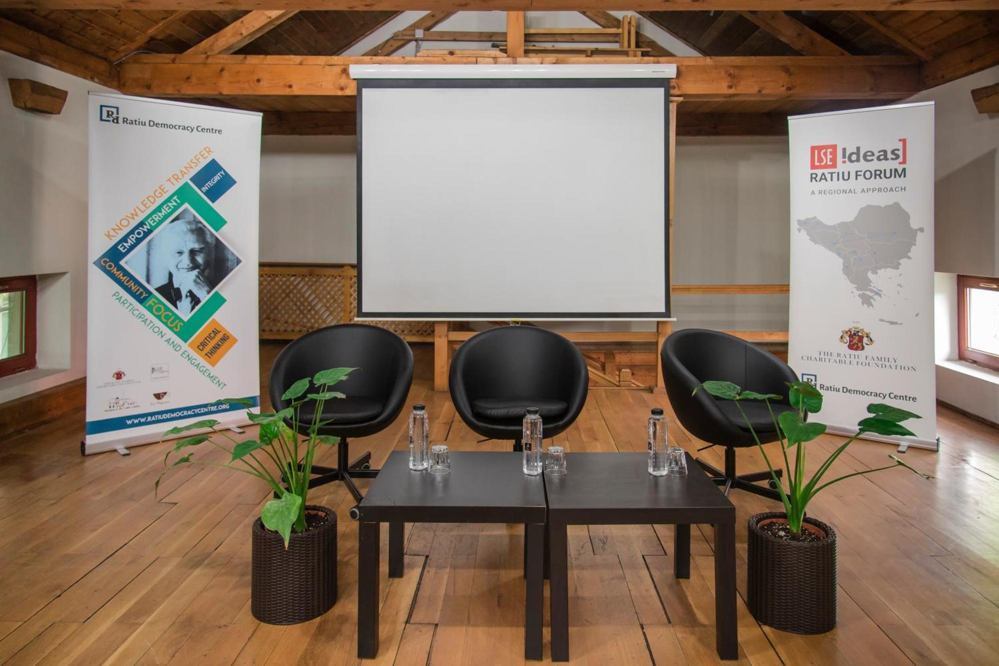 Ratiu House Hotel Turda Luaran gambar
